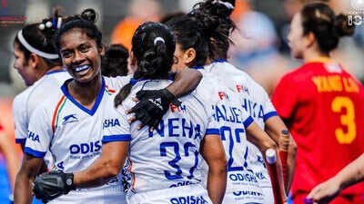Navneet, Deepika strike as India hold Olympic silver medallists China to 2-2 draw