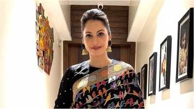 ‘Call me Andhbhakt’: Isha Koppikar says her devotion is for India, not any political party – watch video | Hindi Movie News