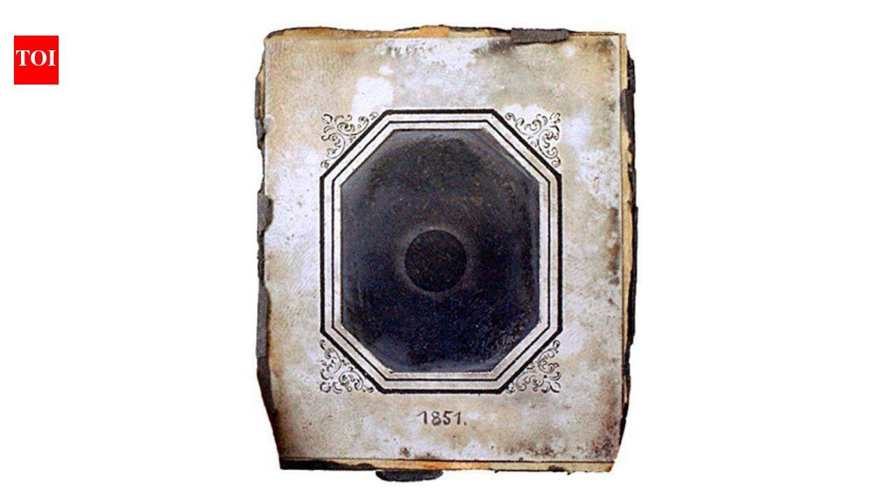 A forgotten American photographer captured one of the earliest clear images of a total solar eclipse 175 years ago; the photograph changed eclipse science | World News