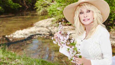 Dolly Parton’s Dollywood website crashes after news of ‘Jolene’ singer’s death is confirmed |