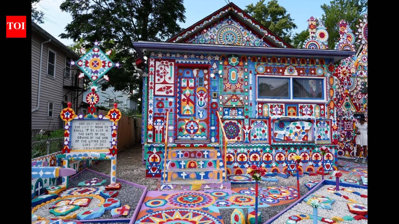 In 2005, carpenter Isaiah Robertson began covering his Niagara Falls home inside and out with brightly painted religious art; after his 2020 death, the house was preserved and is now open for guided tours