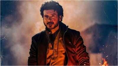 ‘Mirzapur: The Movie’ gets CBFC certificate; Ali Fazal-Pankaj Tripathi starrer clocks 3 hours 17 minutes run time | Hindi Movie News