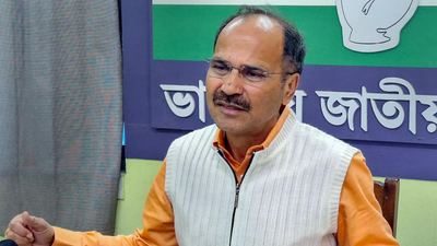 Adhir Ranjan Chowdhury condemns Congress leader, son’s murder in Bengal