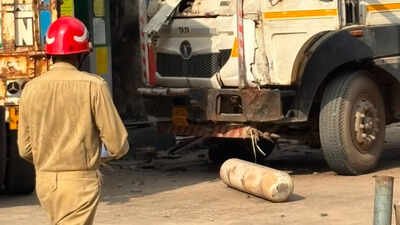 Truck gas tank explodes at Delhi CNG station while refuelling, six injured in blast | India News