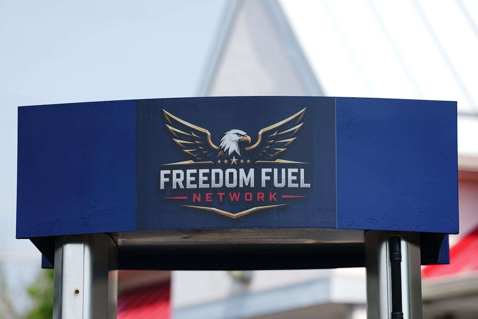 Retail gas stations touted by Trump racked up penalties in New Jersey