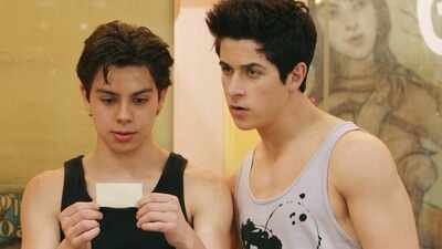 David Henrie refutes Jake T. Austin’s claims of not being a part of ‘Beyond Waverly Place’: ‘I woulda loved to have Max’ |