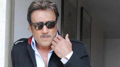 Javed Akhtar compares Jackie Shroff’s enigmatic quality with late Smita Patil: ‘You can have a silent close-up of him, and he will not look blank’ |