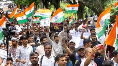 Students to gherao CM residence on August 20 if demands not met