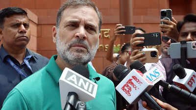 Rahul Gandhi rejects govt’s offer for discussion on NEET protest