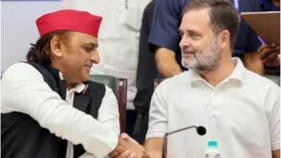 INDIA bloc boycotts Lok Sabha Speaker’s tea party; DMK attends