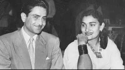 ‘She was playing tanpura when uncle wanted to see her face’ reveals nephew Monty Premnath
