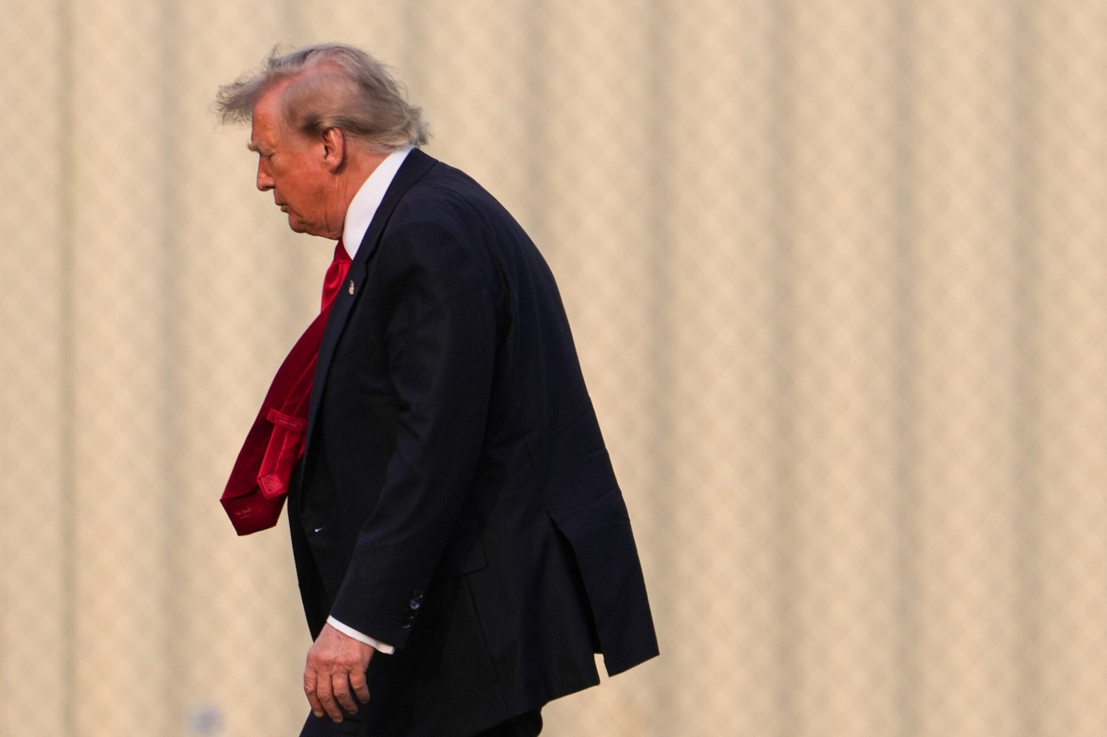 ‘All hands on deck’: Oil industry rallies to keep Trump from stopping exports