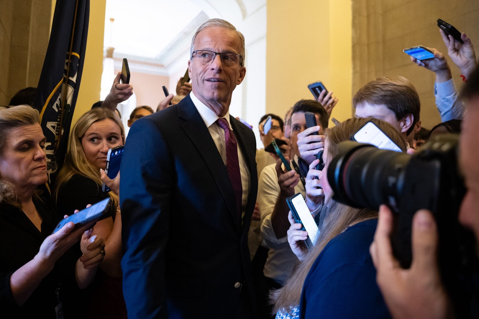 Senate easily advances stopgap funding deal past first hurdle