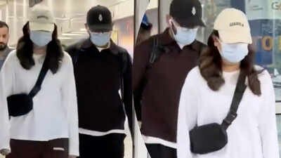 Anushka Sharma and Virat Kohli SPOTTED at Delhi Airport; couple make low-key appearance: WATCH |