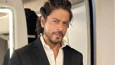 When Shah Rukh Khan recalled his father’s emotional story behind avoiding the valley and how Yash Chopra finally made it happen: ‘I’ve been all over the world, but I never went to Kashmir’ |