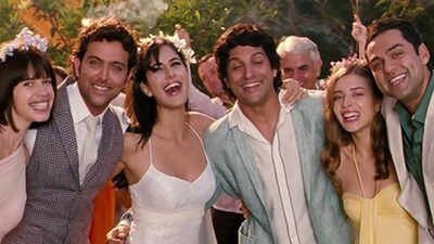 Zoya Akhtar recalls getting abused in DMs after fans mistook ‘Zindagi Na Milegi Dobara’ ad for sequel teaser: ‘People thought it was trailer’ | Hindi Movie News
