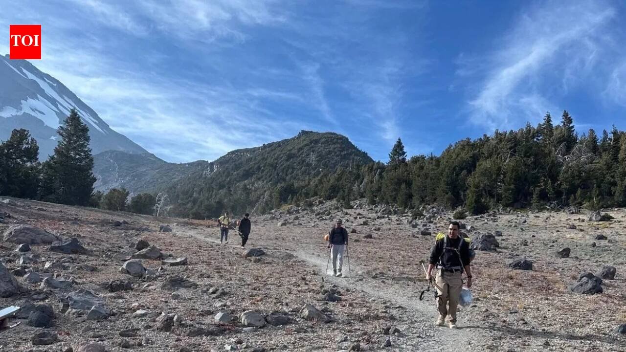 3 California hikers trusted AI to plan Mount Shasta climb; 8-hour trek became a 16-hour ordeal that left them injured, stranded overnight and ultimately rescued | World News