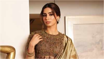 Boney Kapoor’s daughter Khushi Kapoor buys 180 sq.ft NEW property in Bandra West – Check Price |
