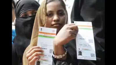Aadhaar for rest, but babus resist link for CGHS | India News