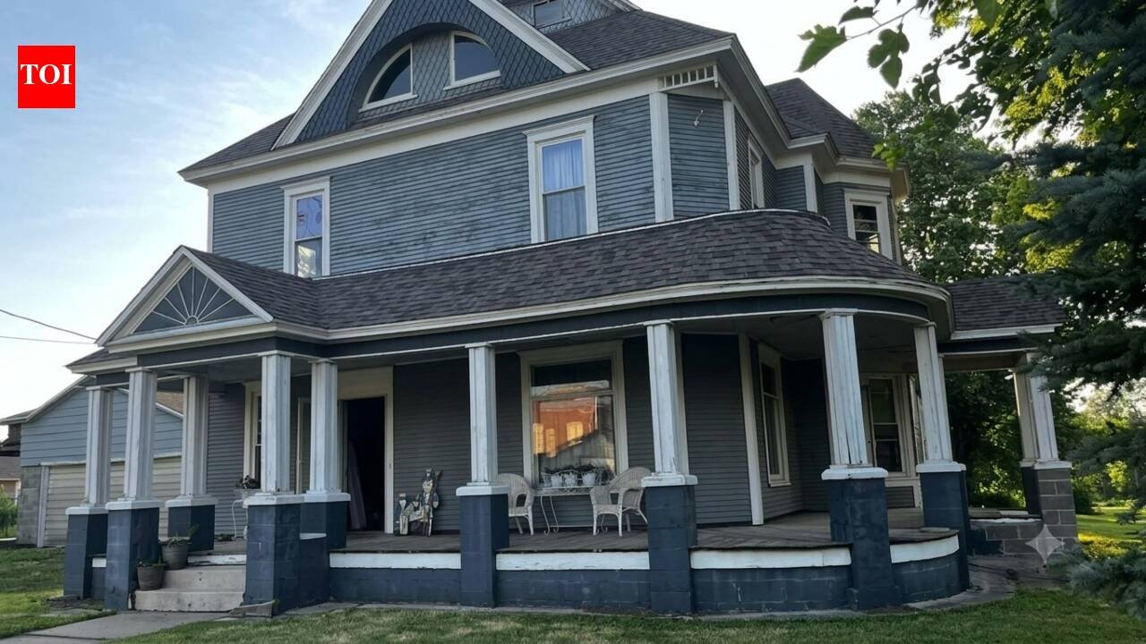 Illinois Victorian Home: In 1894, a 4,000-sq-ft Illinois Victorian was built; 132 years later, a 67-year-old retiree bought it for $97,500 and has already spent $85,000 restoring just 1,000 sq ft