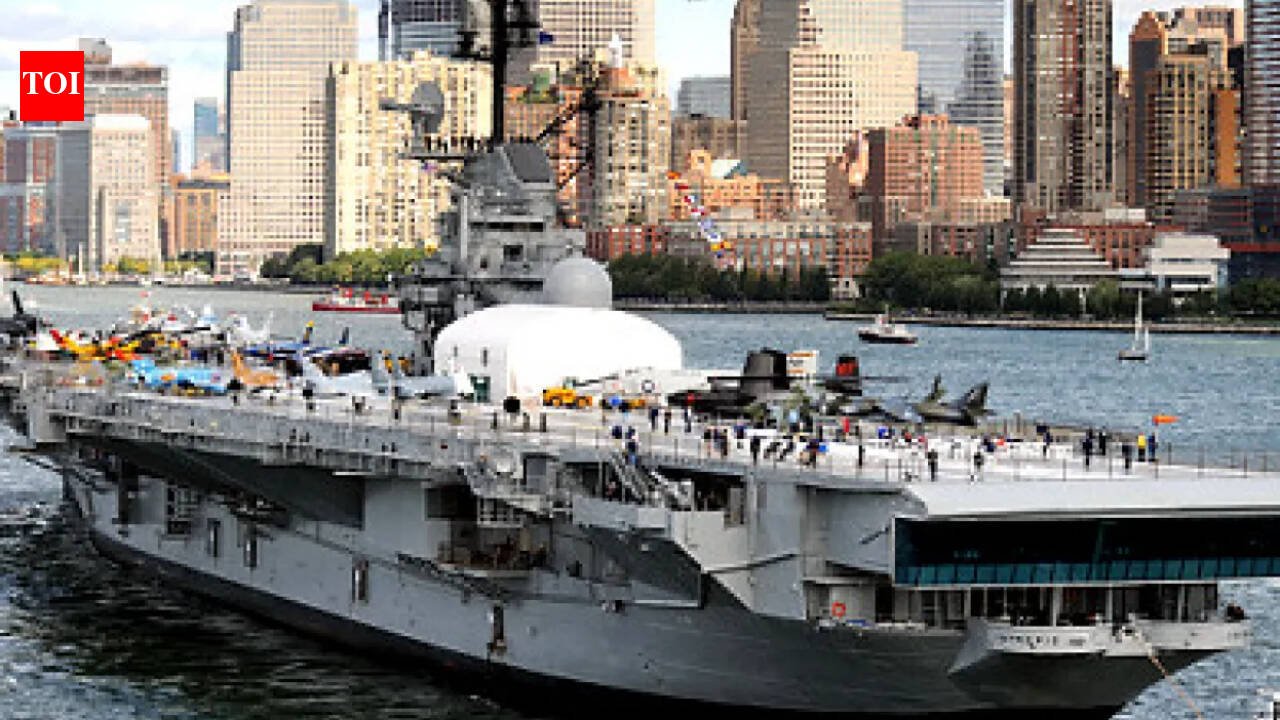 After 9/11, a New York aircraft carrier became an emergency headquarters for more than 500 FBI agents; 25 years later, it is still turning the tragedy into public service