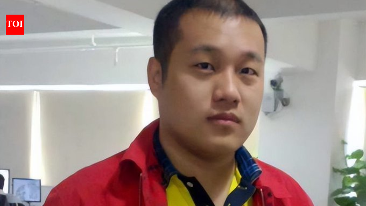 Surrogate mother discovers baby’s father is Chinese billionaire with 300 US-born children who dreams of a Musk family match