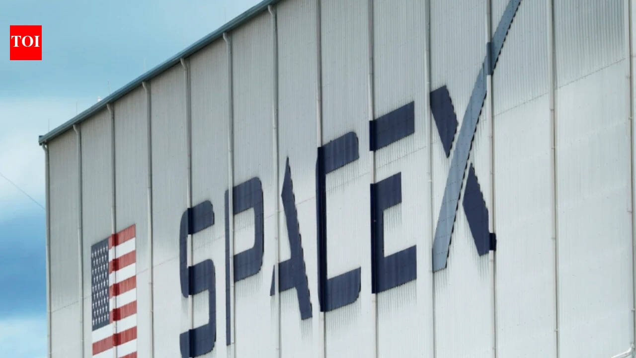 A federal judge refused to block a Texas land swap giving SpaceX more than 700 wildlife-refuge acres; the company would surrender 683 acres as opponents continue their legal challenge