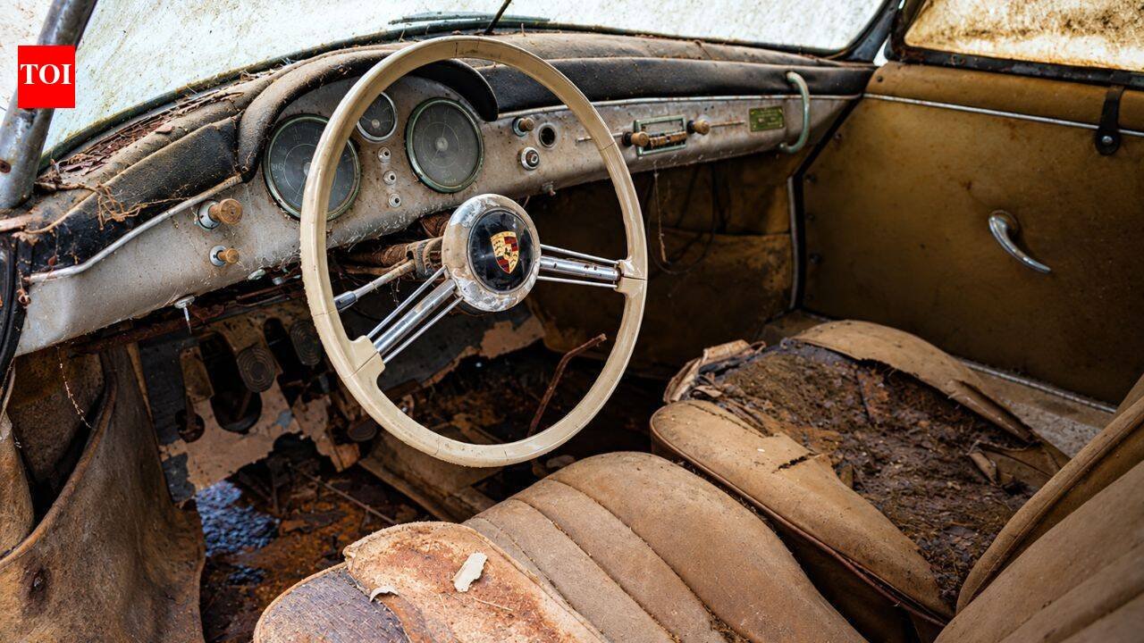 A rare 1955 Porsche 356 Speedster, found in barn-find condition, sold for $145,600 in 2026 after spending more than 50 years in a collection | World News