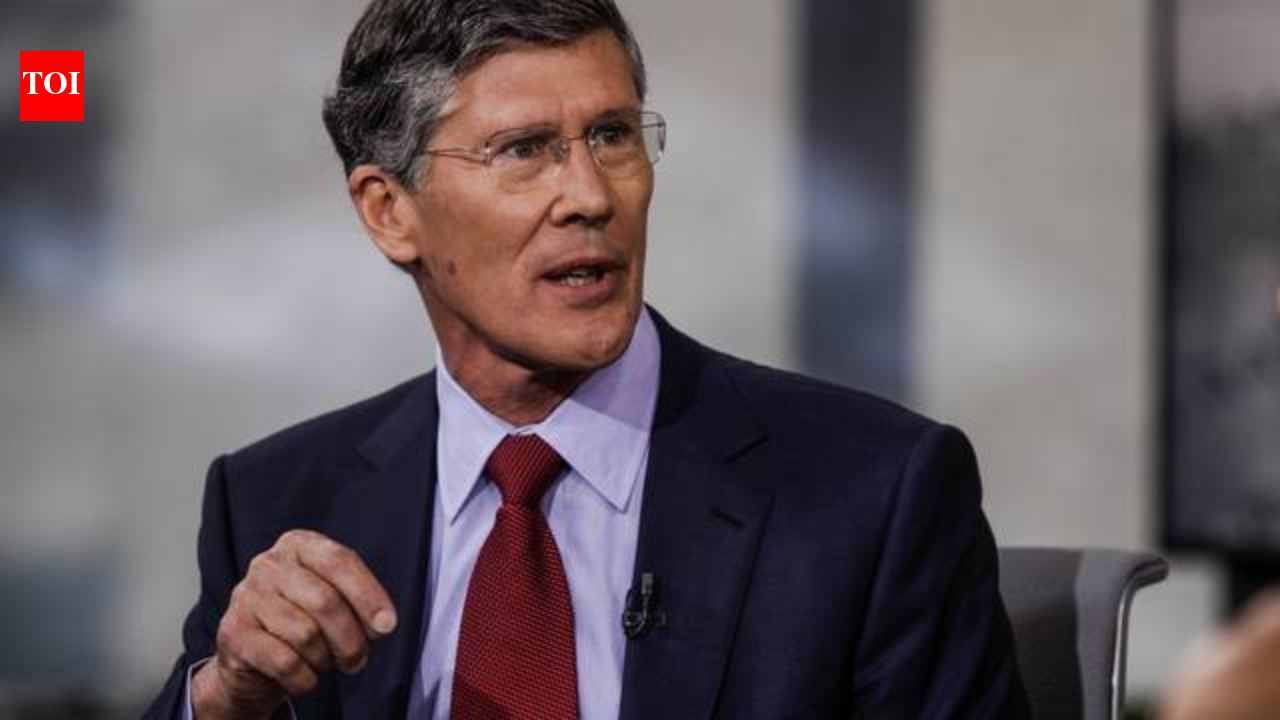 In 1995, former NYSE CEO John Thain bought a Westchester estate for $3.7 million; the roughly 10-acre property carries five addresses and stretches across three New York municipalities