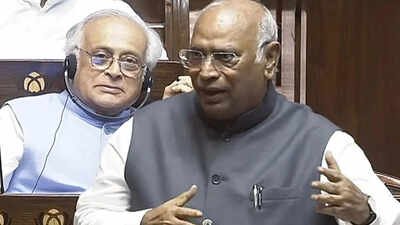 Kharge backs Ladakh’s Sixth Schedule demand, seeks justice for four killed in Leh firing | India News
