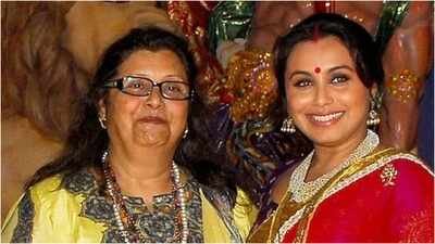 Rani Mukerji’s mother Krishna Mukerji’s Chautha ceremony: Shah Rukh Khan, Aamir Khan, Jaya-Shweta Bachchan and other celebs attend the prayer meet | Hindi Movie News