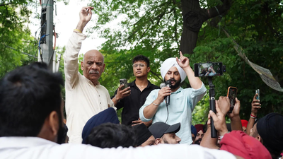 Parvesh Verma slap row: FIR registered against AAP MLA Jarnail Singh, Saurabh Bhardwaj for assaulting cop | India News