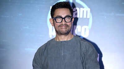 After Salman Khan, Aamir Khan in talks for a superhero film with R Balki and Sajid Nadiadwala |
