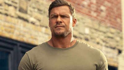 Alan Ritchson comments on how ‘Reacher’ almost adapted Lee Child’s ‘Die Trying’: ‘until someone got re-elected’ |