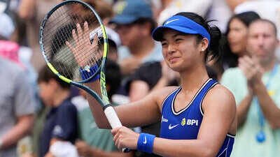 ‘Laban Alex’: From a basketball- and boxing-obsessed nation where sporting heroes are mostly men, Filipina Alex Eala is creating a fandom of her own at US Open | Tennis News