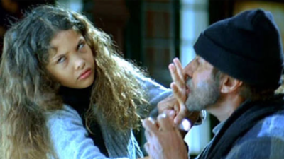 Ayesha Kapur: Amitabh Bachchan’s ‘Black’ co-star Ayesha Kapur reveals how film’s success affected her career decisions after 17 years: ‘It’s still in people’s hearts’ | Hindi Movie News