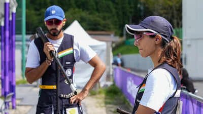 Bronze for Anant Jeet Naruka, Parinaaz Dhaliwal in Asian Games 2026 mixed skeet | Asian Games 2026 News