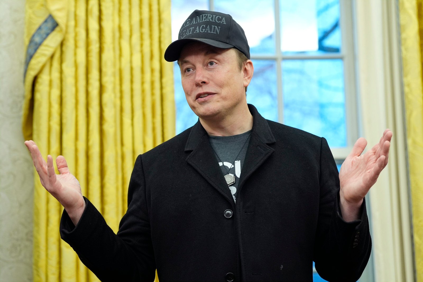 Mike Johnson tells House GOP leaders he met with Elon Musk