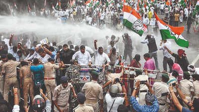 Congress ups ante against CEC, stages protests across India | India News