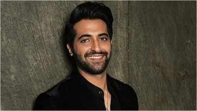 Toxic Movie: Akshay Oberoi opens up on Toxic’s online leak, urges fans to watch it in theatres: ‘I feel immensely bad for the producer’ | Hindi Movie News