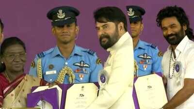 72nd National Film Awards: Mammootty receives standing ovation as he wins Best Actor for ‘Bramayugam’, Dhanush and Rajkumar Periasamy also honoured for ‘Captain Miller’ and ‘Amaran’ | Tamil Movie News