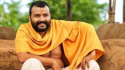 Hanuman Ansh Full Movie Collection: ‘Hanuman Ansh’ box office collection Day 54 [LIVE]: Vishal Chaturvedi and Shobhinaw Satyaa’s spiritual biopic on Neem Kaorli Baba biopic sustains eight week run, crosses Rs 310 crore India net mark | Hindi Movie News