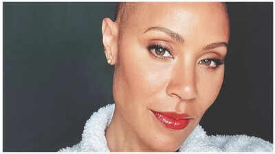 Jada Pinkett Smith Quote: Quote of the day by Jada Pinkett Smith: ‘It’s not about NOT being scared when you need to move past fear…do it anyway, even if you don’t think you can,’ how Smith redefines what it means to truly be brave | English Movie News
