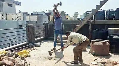 Municipal Corporation Of Delhi: MCD demolished 34 structures, sealed 17; over 1,200 PG buildings surveyed | India News