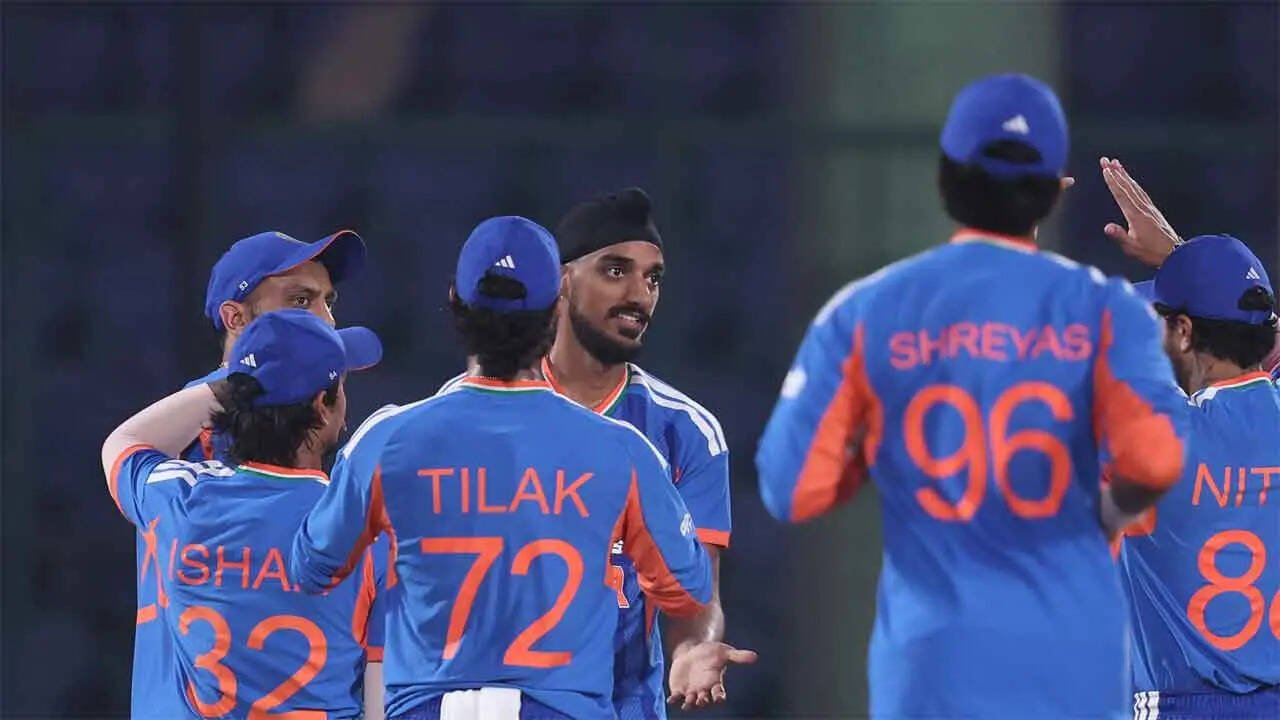Afghanistan 95/4 in 13.1 Overs