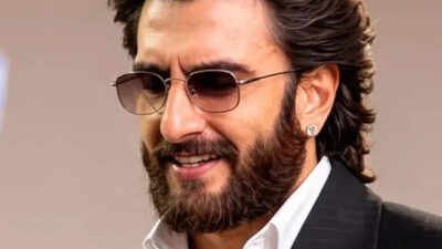 Ranveer Singh makes first public appearance after welcoming second daughter with Deepika Padukone; attends screening of Padda starrer ‘Hunkkaar: The Roar’ | Hindi Movie News