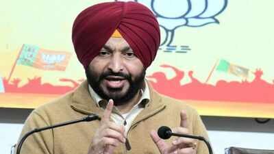 Ravneet Bittu detained after throwing eggs, tomatoes at Punjab CM Mann’s convoy | India News