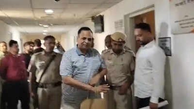 AAP’s Satyendar Jain gets bail in ACB case | India News