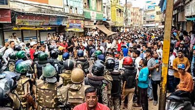 Stone pelting, tear gas and clashes with police: What is happening in Ujjain | India News