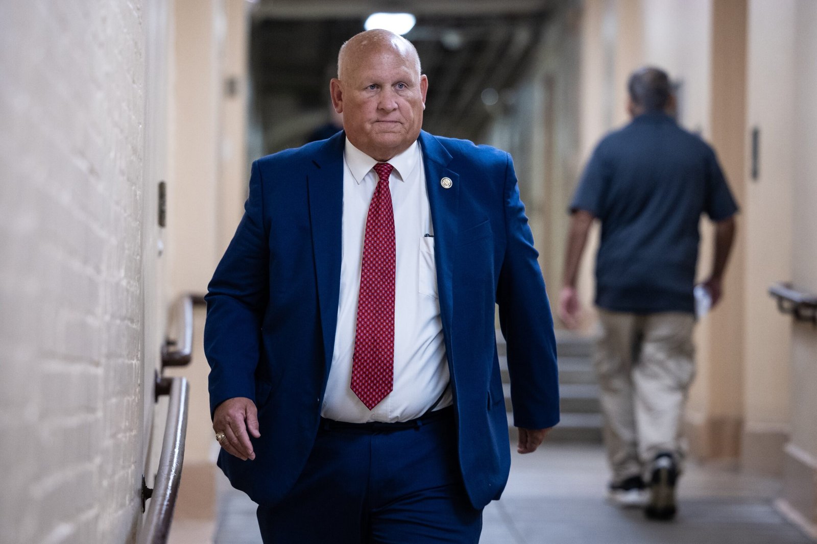 Inside the fierce House GOP war over committee waivers